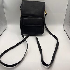 La Garde by Rolf's Macro Bag Black Cowhide Leather Crossbody Wallet Phone Purse